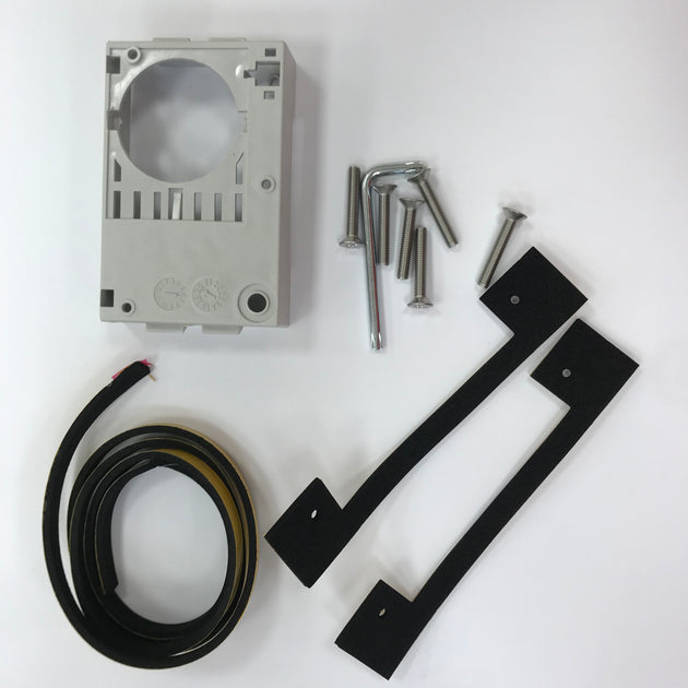 Set Accesorios Cierre Placa Marine FERMAX